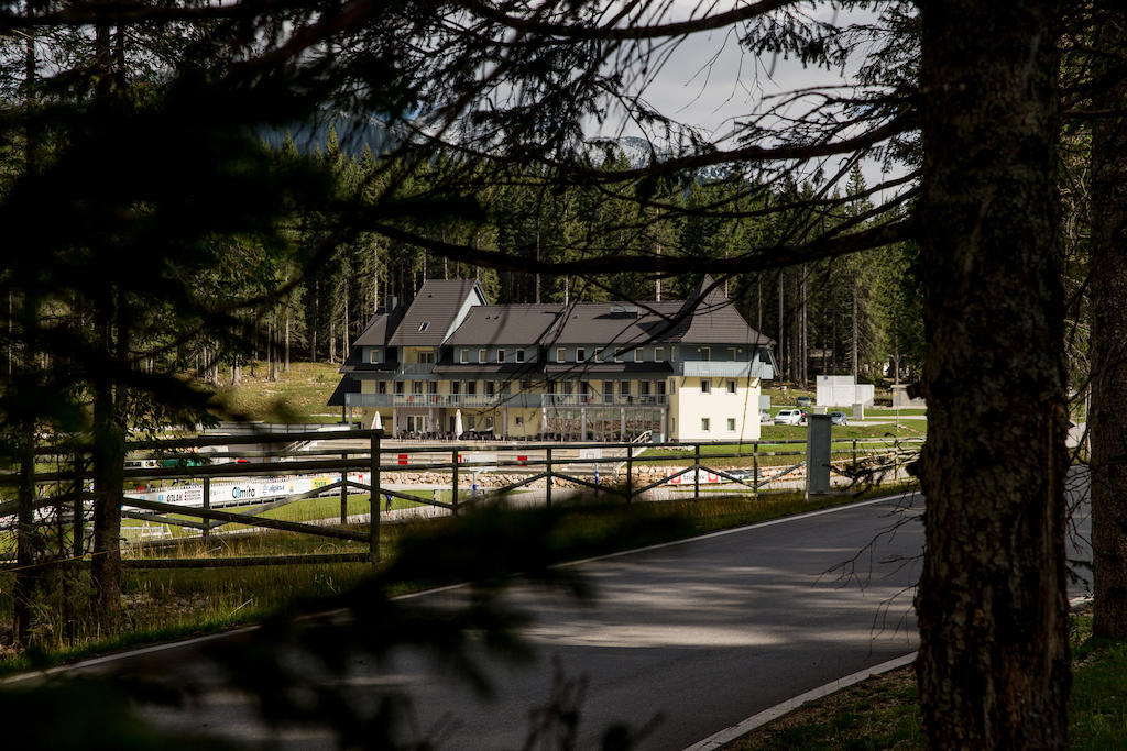 Hotel Center Pokljuka Goreljek ภายนอก รูปภาพ